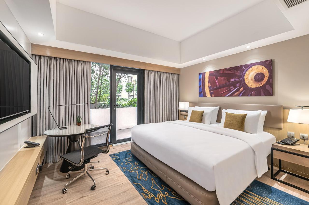 Seda Manila Bay Hotel Paranaque City Екстериор снимка