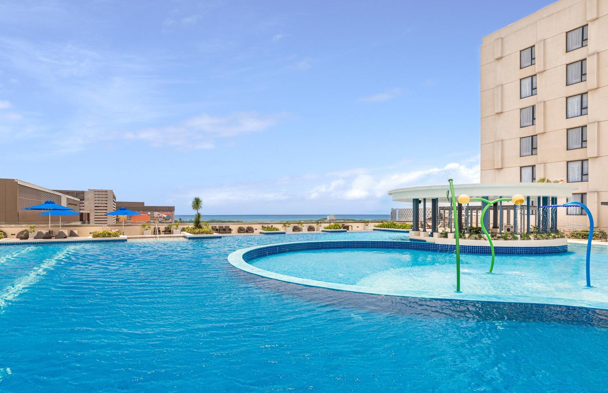 Seda Manila Bay Hotel Paranaque City Екстериор снимка