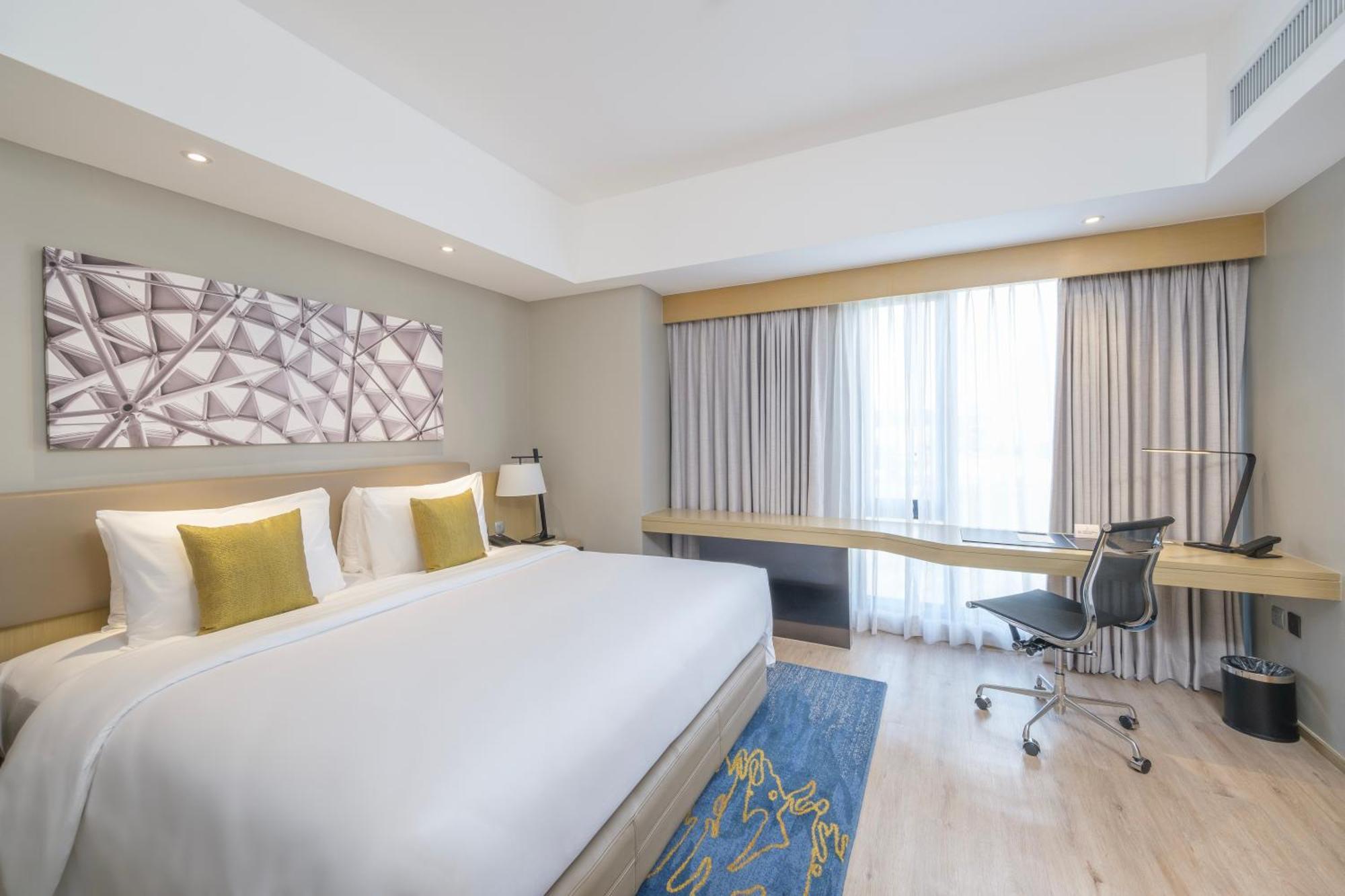 Seda Manila Bay Hotel Paranaque City Екстериор снимка
