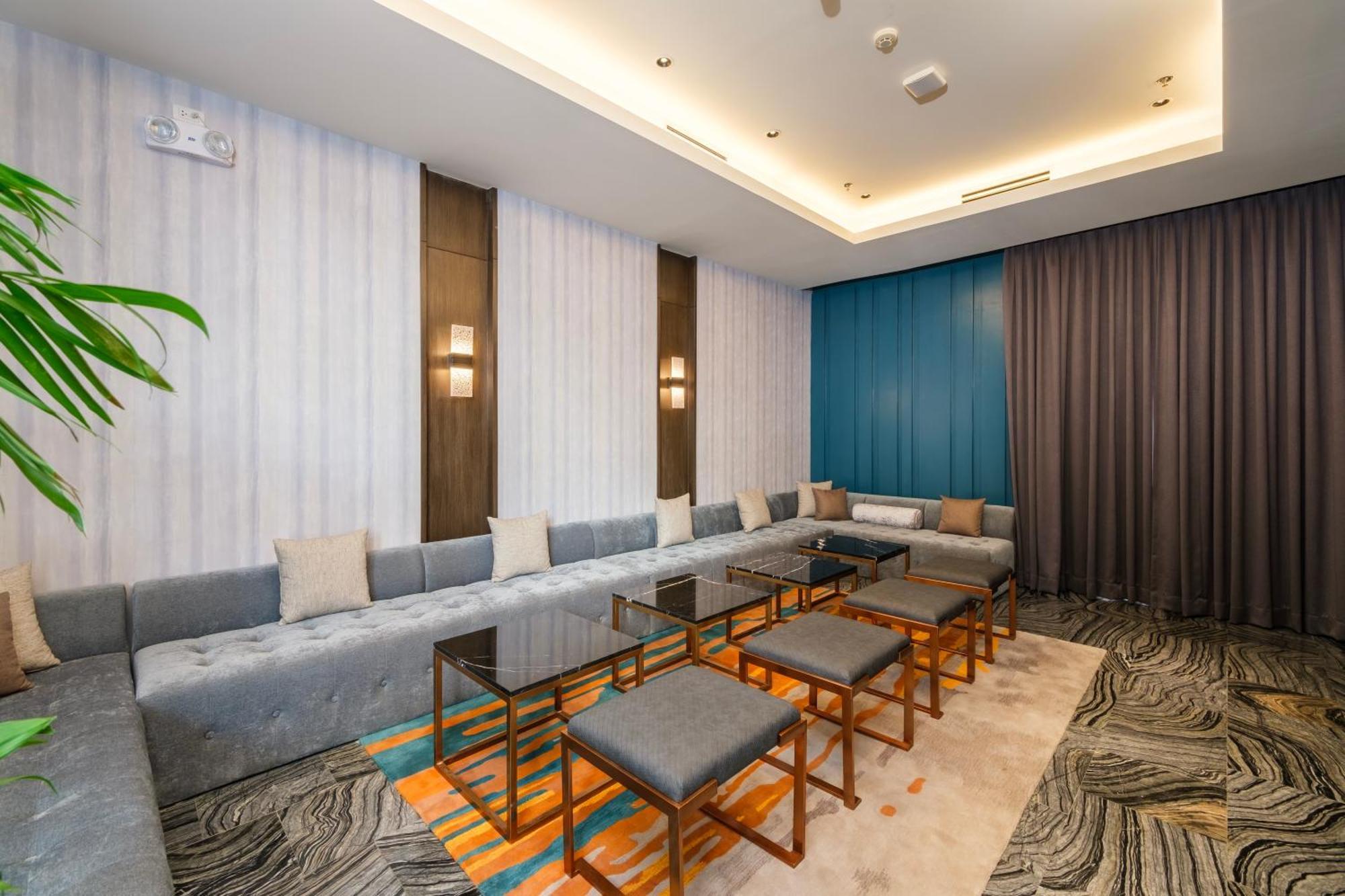 Seda Manila Bay Hotel Paranaque City Екстериор снимка